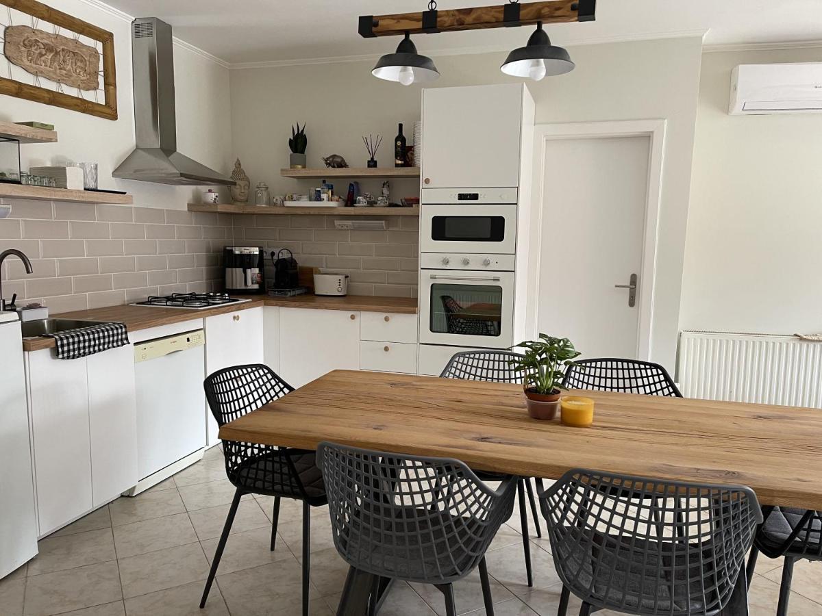 Apartamento Zen Garden Vendeghaz Siófok